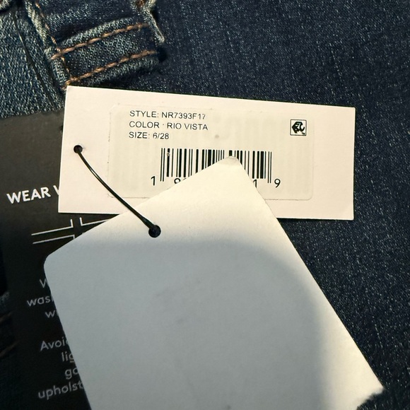 NWT Liverpool cuff straight leg relaxed Jeans size 6 / 26 - Picture 5 of 6